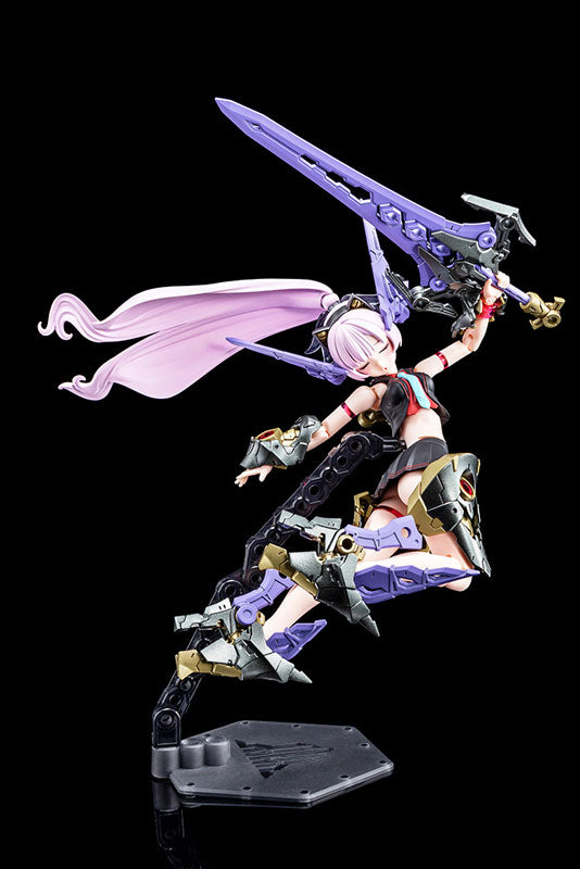Megami Device Buster Doll Paladin Darkness Claw Plastic Model Kit