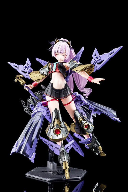 Megami Device Buster Doll Paladin Darkness Claw Plastic Model Kit